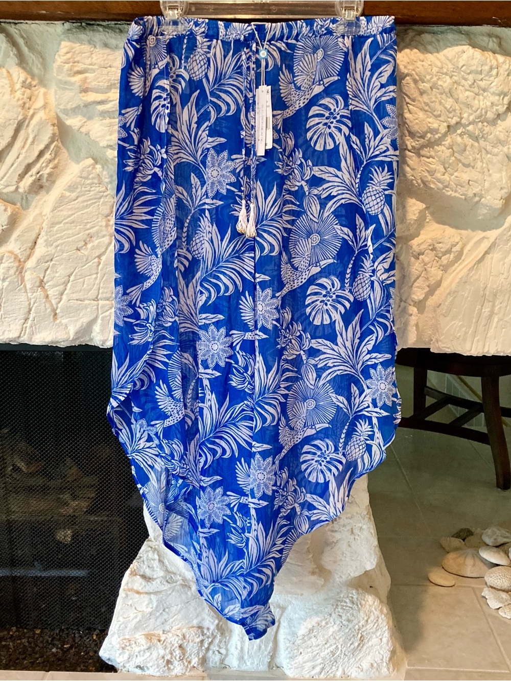 NWT Bleu/ Rod Beatie light diaphanous nylon harem type pant
